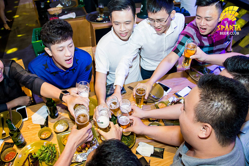 5 điểm độc đáo của quán bia mang phong cách chiến binh tại Hà Nội 4