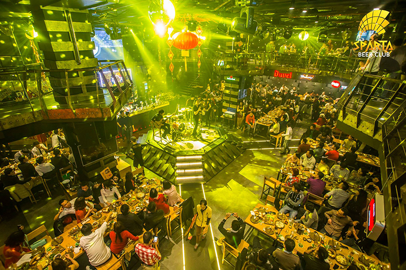 Địa chỉ nhà hàng ngon ở Hà Nội Sparta Beer Club