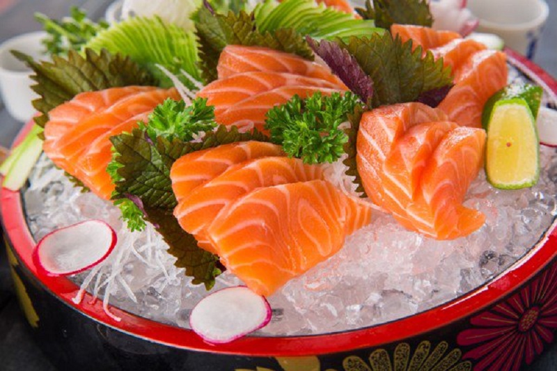 Cách làm cá hồi sashimi 4